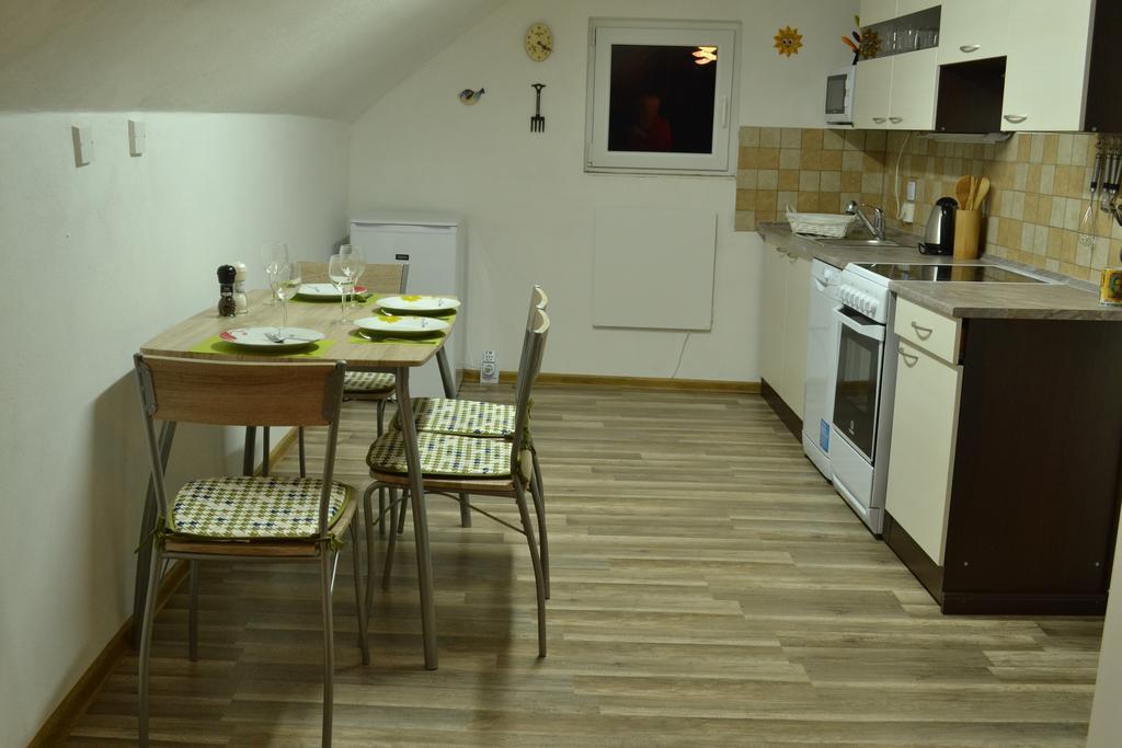 Apartman75 Tisnov Szoba fotó